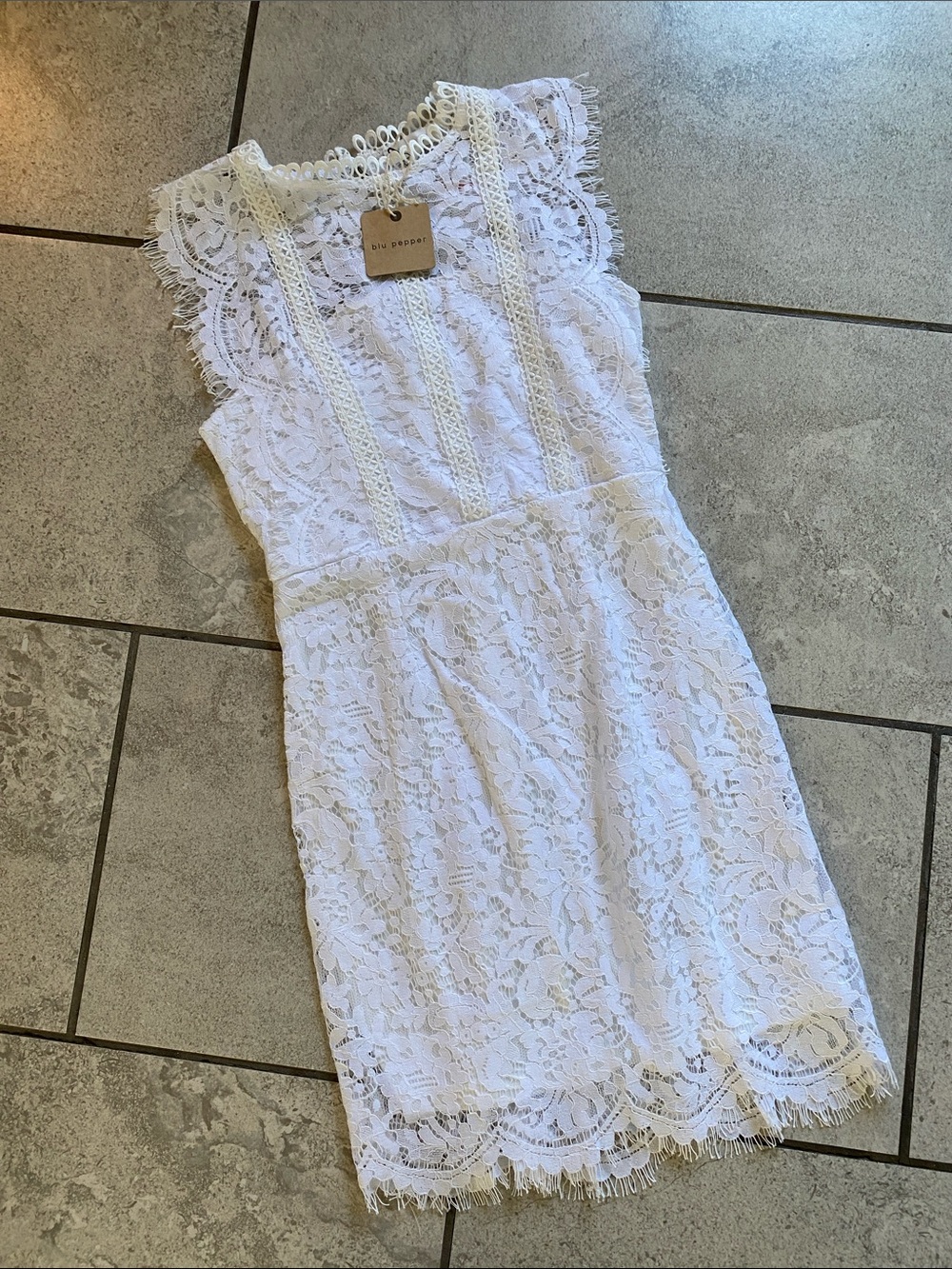 Blu Pepper White Lace Crochet-Trim Mini Dress